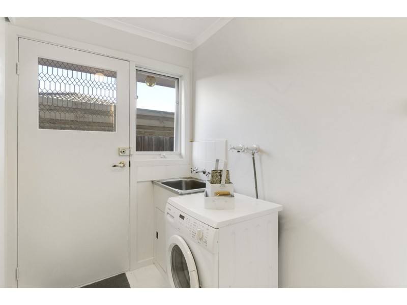 2 Gretel Court, Frankston VIC 3199