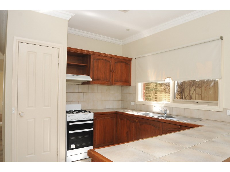 1/10 Japonica Grove, Frankston South VIC 3199