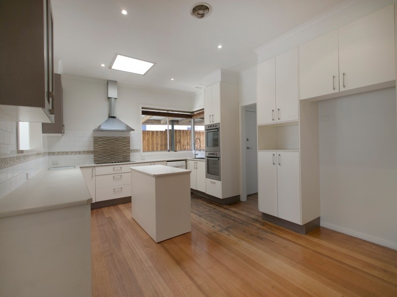 26 Cricklewood Avenue, Frankston VIC 3199