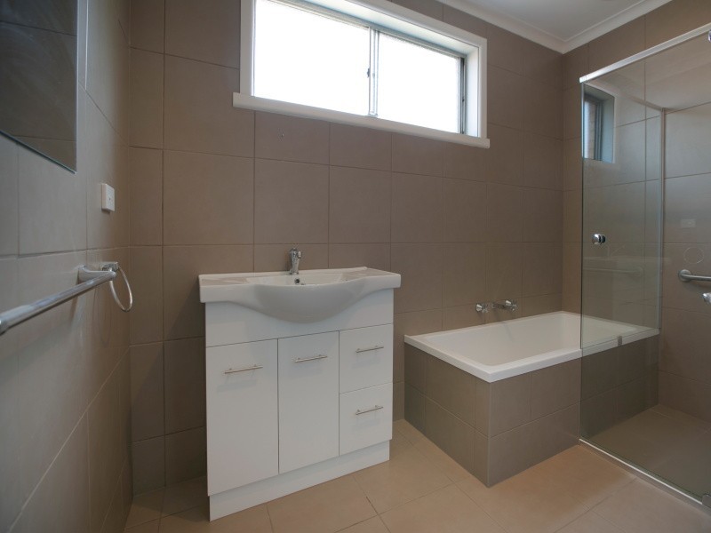 33 Woolston Drive, Frankston South VIC 3199