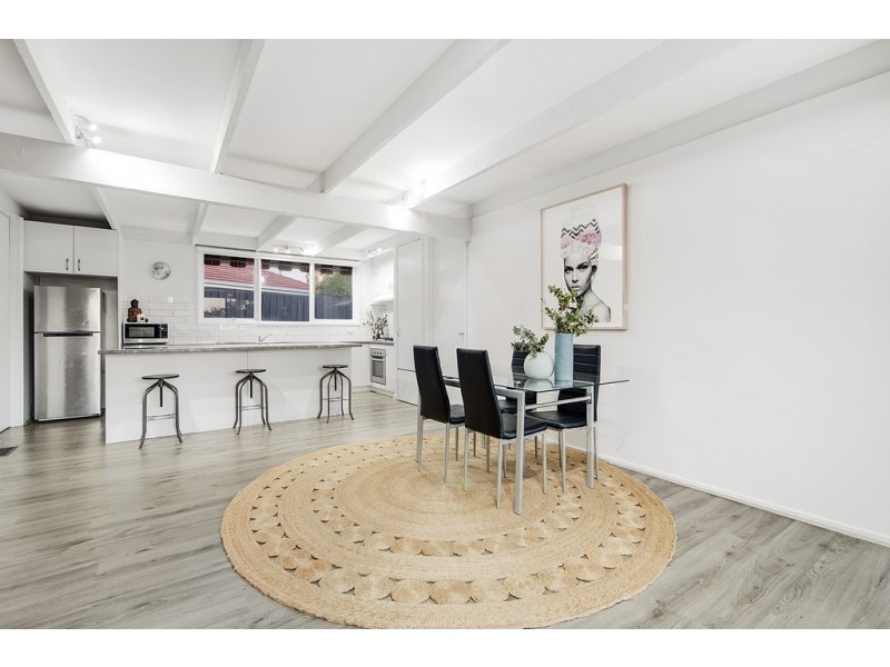 4 Innerleven Court, Frankston VIC 3199