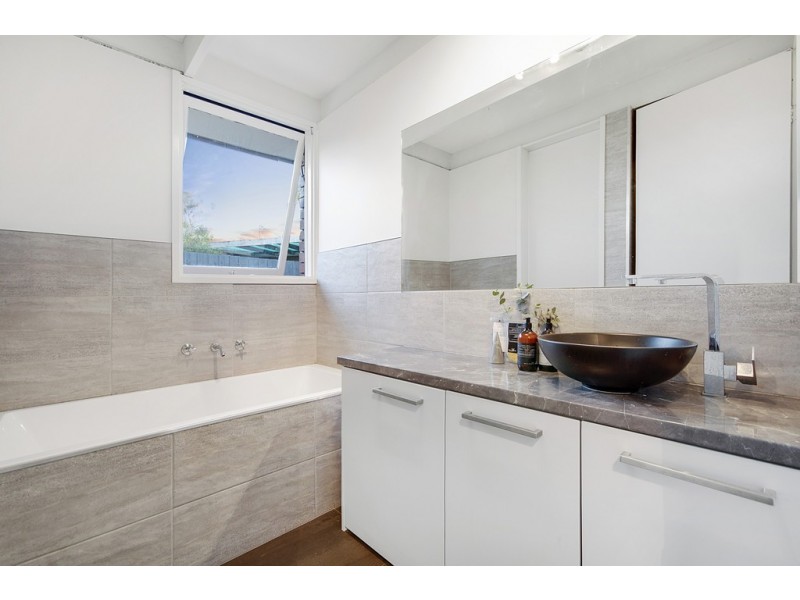 4 Innerleven Court, Frankston VIC 3199