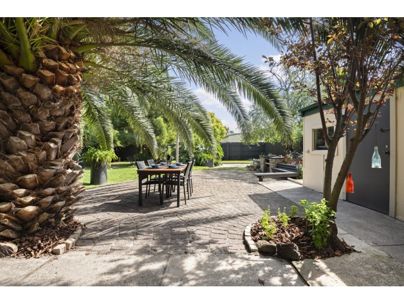 44 Coprosma Avenue, Frankston VIC 3199