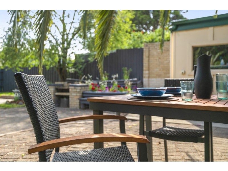 44 Coprosma Avenue, Frankston VIC 3199