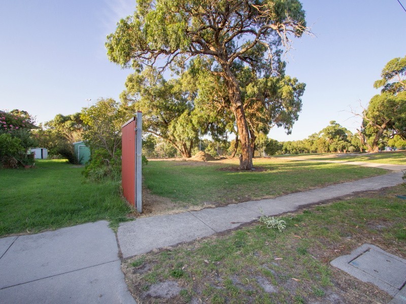 217 Austin Road, Seaford VIC 3198