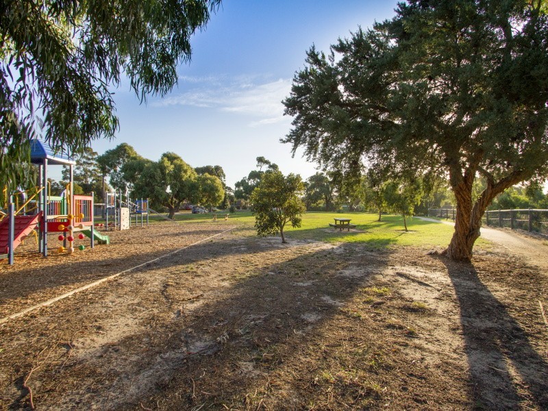 217 Austin Road, Seaford VIC 3198