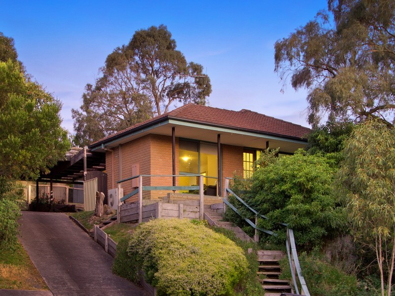 106 Rosedale Grove, Frankston South VIC 3199