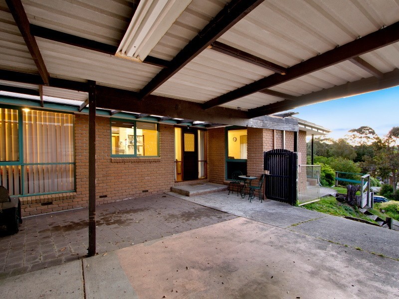 106 Rosedale Grove, Frankston South VIC 3199
