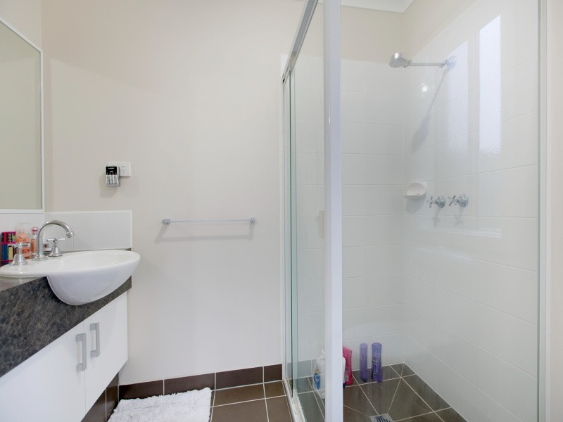 29 Stately Drive, Cranbourne East VIC 3977