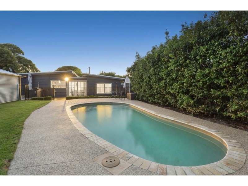 17 Swift Street, Frankston VIC 3199