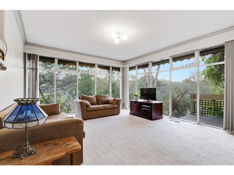 53 Baden Powell Drive, Frankston South VIC 3199