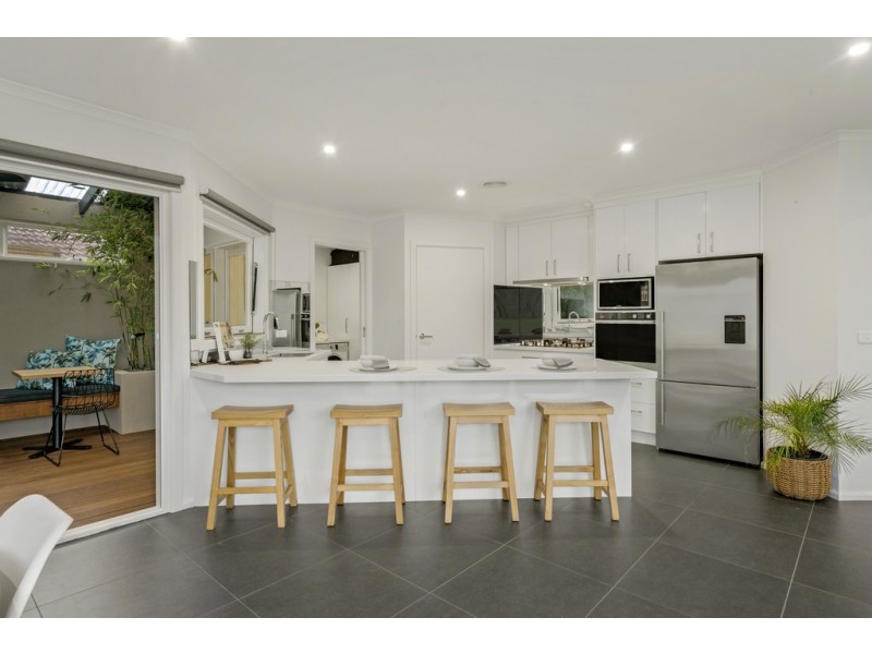 247 Heatherhill Road, Frankston VIC 3199