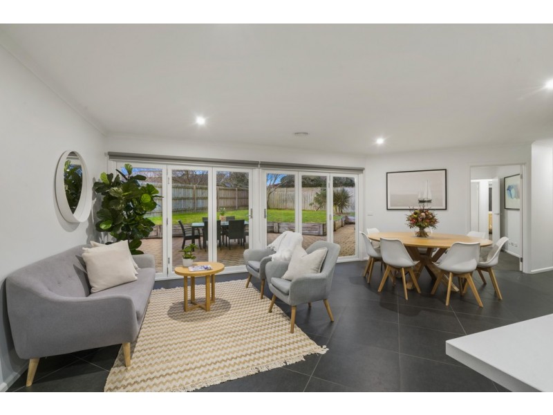 247 Heatherhill Road, Frankston VIC 3199