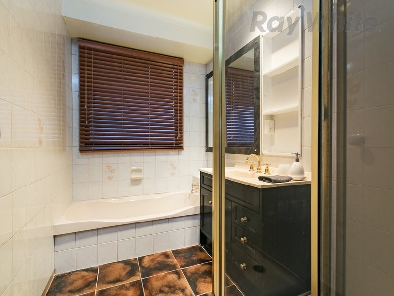 30 Peninsula Crescent, Langwarrin VIC 3910