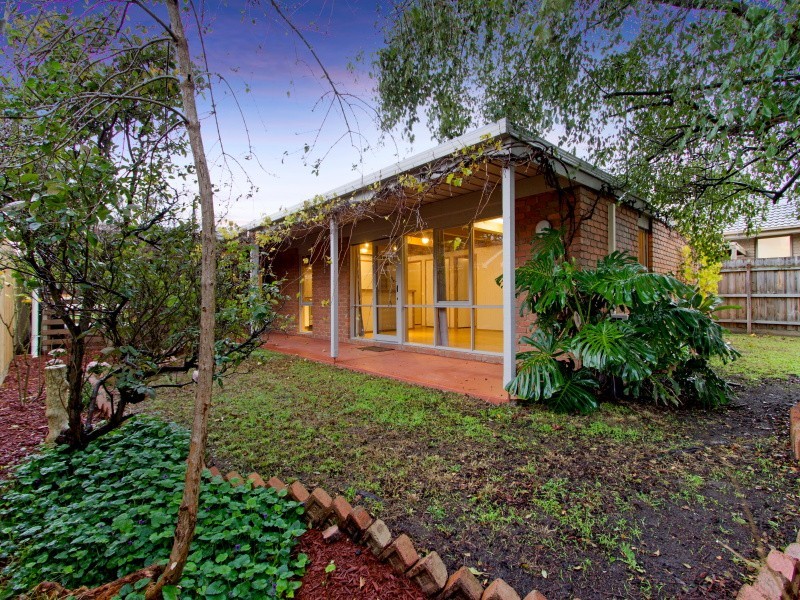 2 Russett Court, Frankston VIC 3199