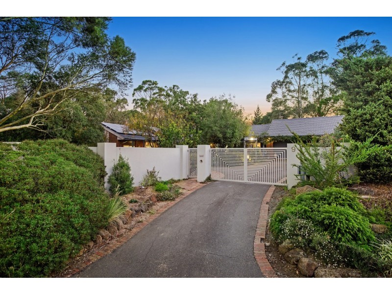 9 Harrow Hill Court, Frankston South VIC 3199