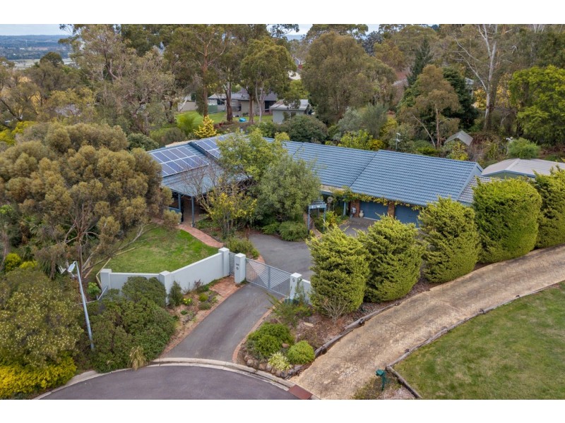 9 Harrow Hill Court, Frankston South VIC 3199