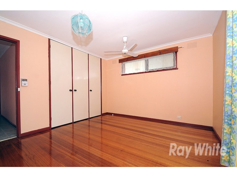 5 Abor Court, Frankston VIC 3199