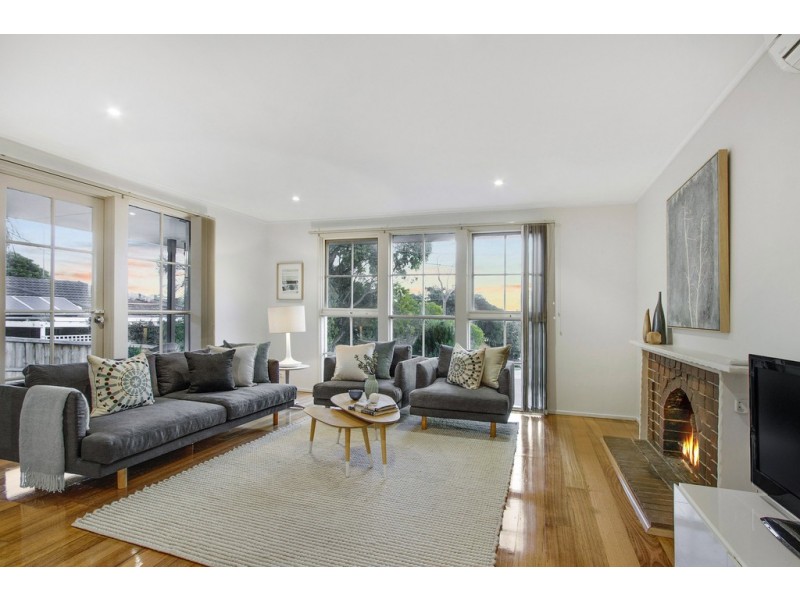 6 Hilton Court, Frankston VIC 3199