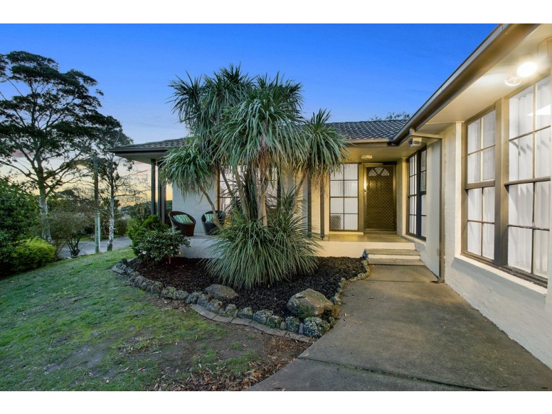 6 Hilton Court, Frankston VIC 3199