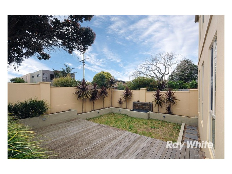 1/12 Gweno Avenue, Frankston VIC 3199