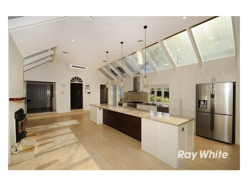 8-10 Kensington Avenue, Frankston South VIC 3199