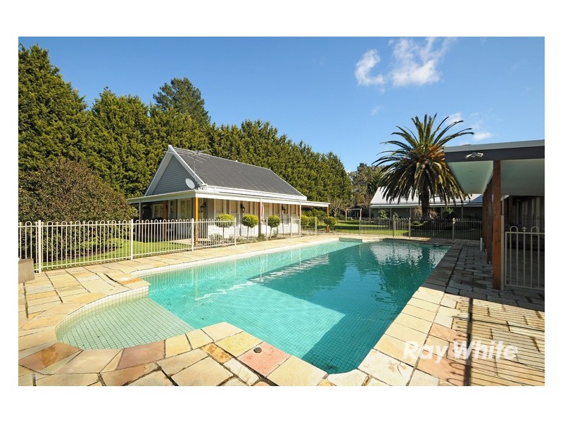 8-10 Kensington Avenue, Frankston South VIC 3199
