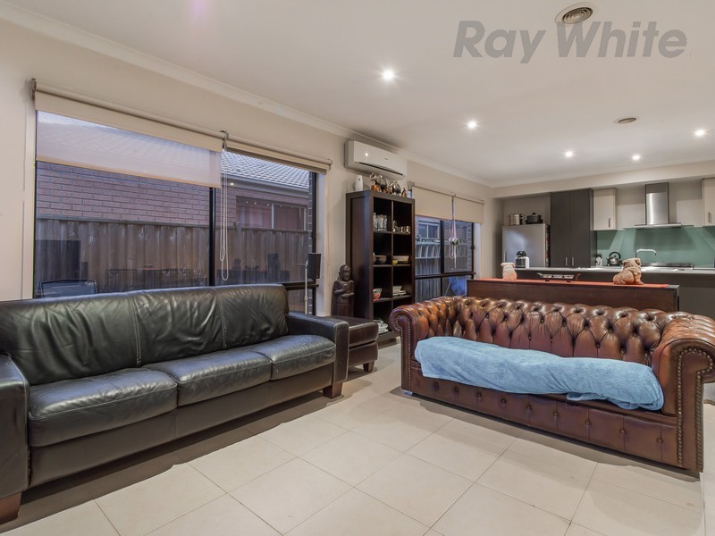 1 Benbrook Place, Lyndhurst VIC 3975