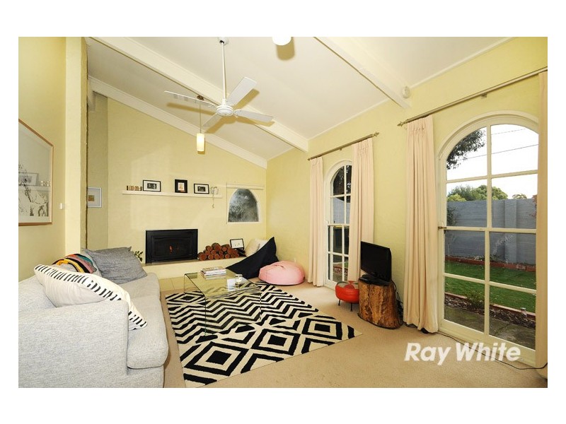 1 Carnoustie Court, Frankston VIC 3199