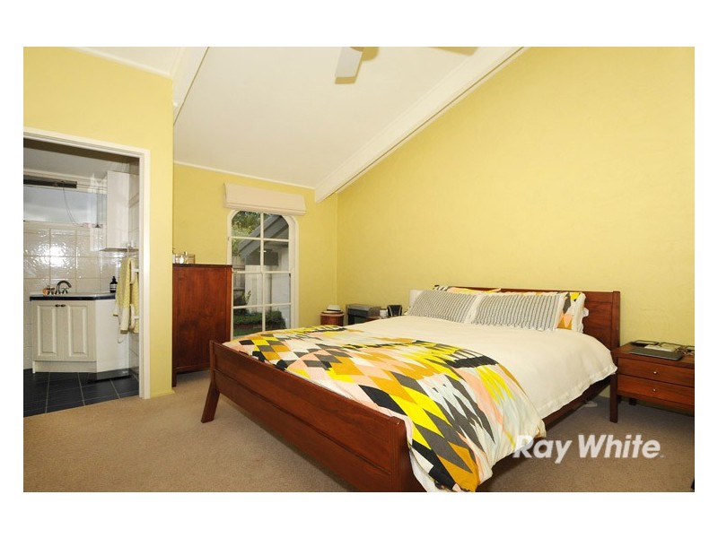 1 Carnoustie Court, Frankston VIC 3199