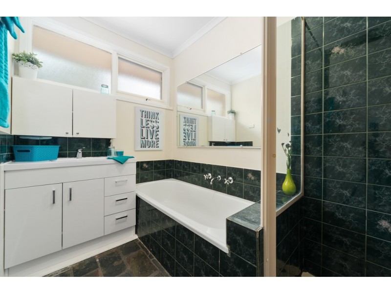 25 Nursery Avenue, Frankston VIC 3199