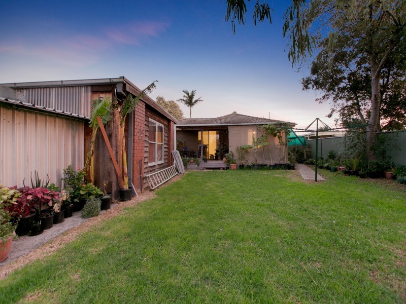 6 Elliott Street, Seaford VIC 3198