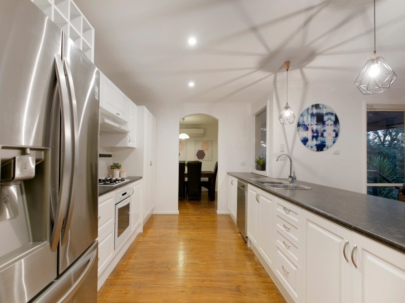 4 Kim Close, Frankston South VIC 3199