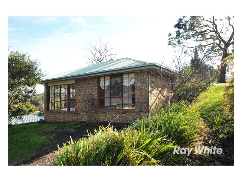 86 Willow Road, Frankston VIC 3199