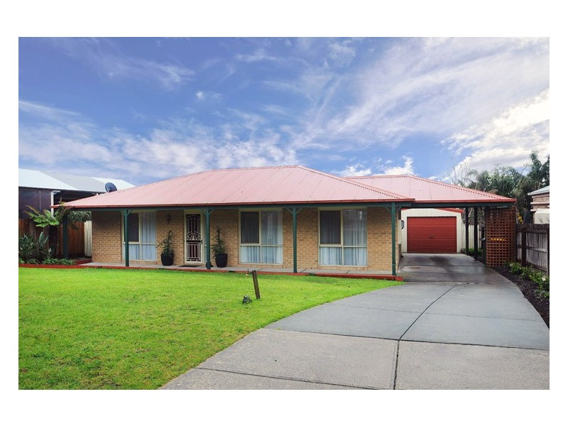 9 Kelly Drive, Langwarrin VIC 3910