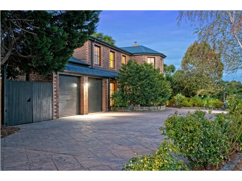 26 Olearia Crescent, Langwarrin VIC 3910