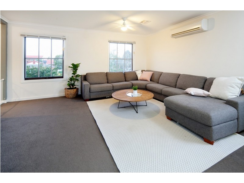26 Olearia Crescent, Langwarrin VIC 3910