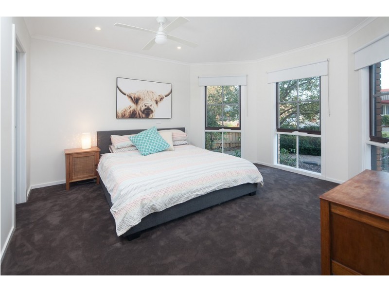 26 Olearia Crescent, Langwarrin VIC 3910