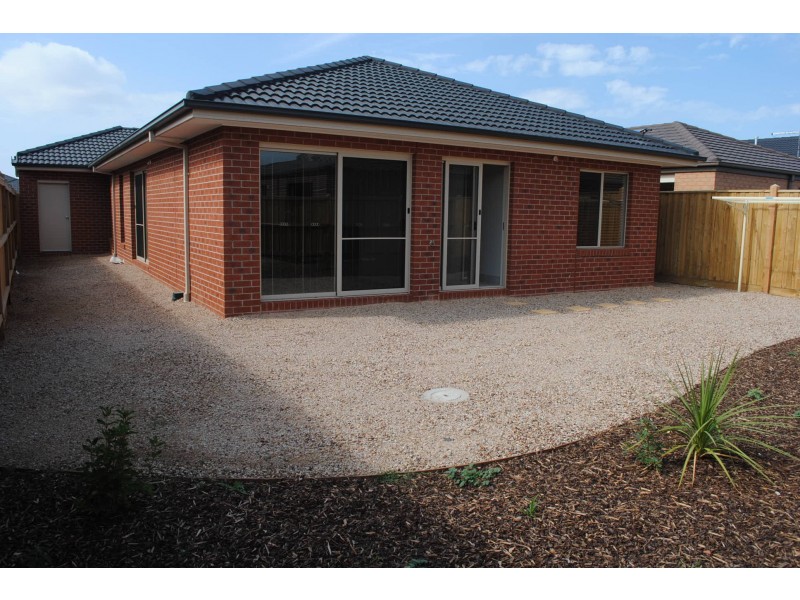 6 Airfield Grove, Point Cook VIC 3030