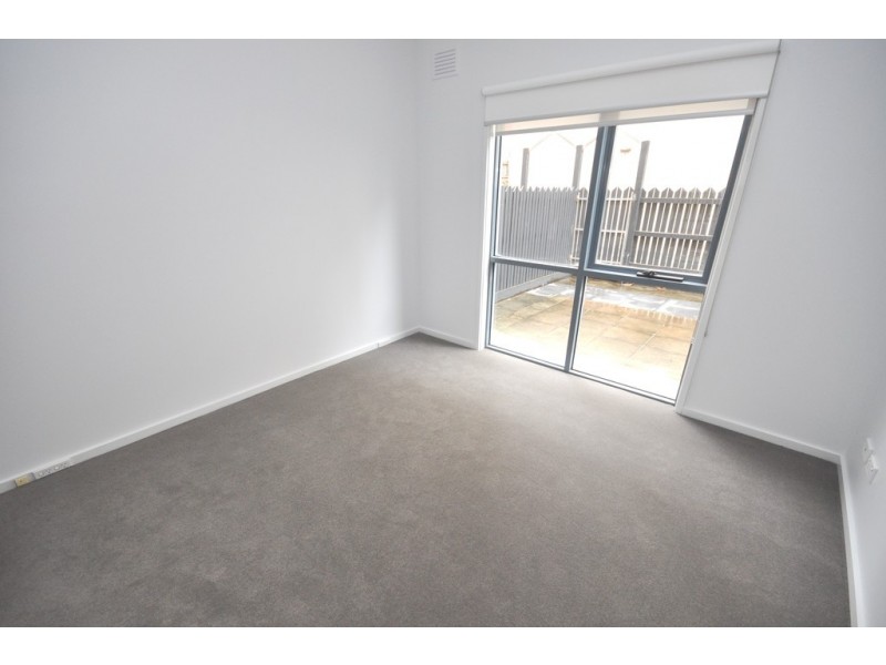 REF 24399/89 Dodds Street, Southbank VIC 3006