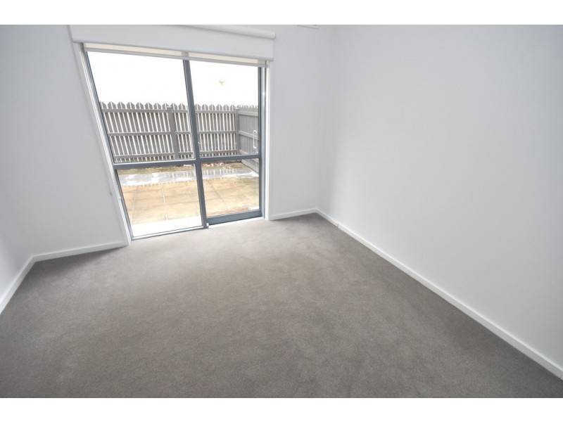 REF 24399/89 Dodds Street, Southbank VIC 3006