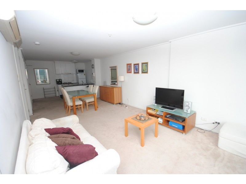 REF 24411/163 City Road, Southbank VIC 3006