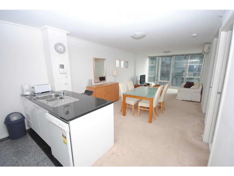 REF 24411/163 City Road, Southbank VIC 3006