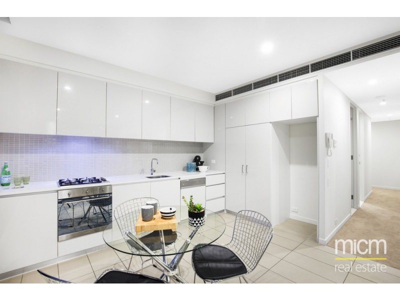 409/70 Queens Road, Melbourne VIC 3004