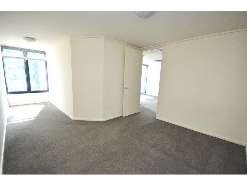 REF 24431/163 City Road, Southbank VIC 3006