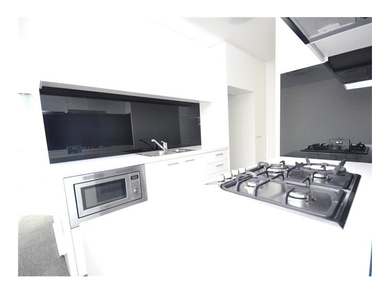 REF 24441/241 City Road, Southbank VIC 3006
