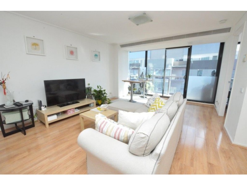 REF 24447/173 City Road, Southbank VIC 3006