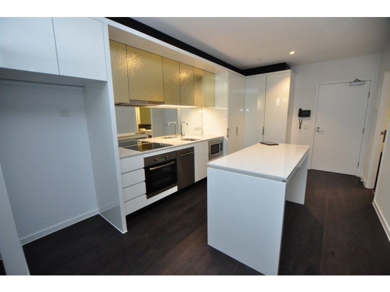 608/33 Rose Lane, Melbourne VIC 3000