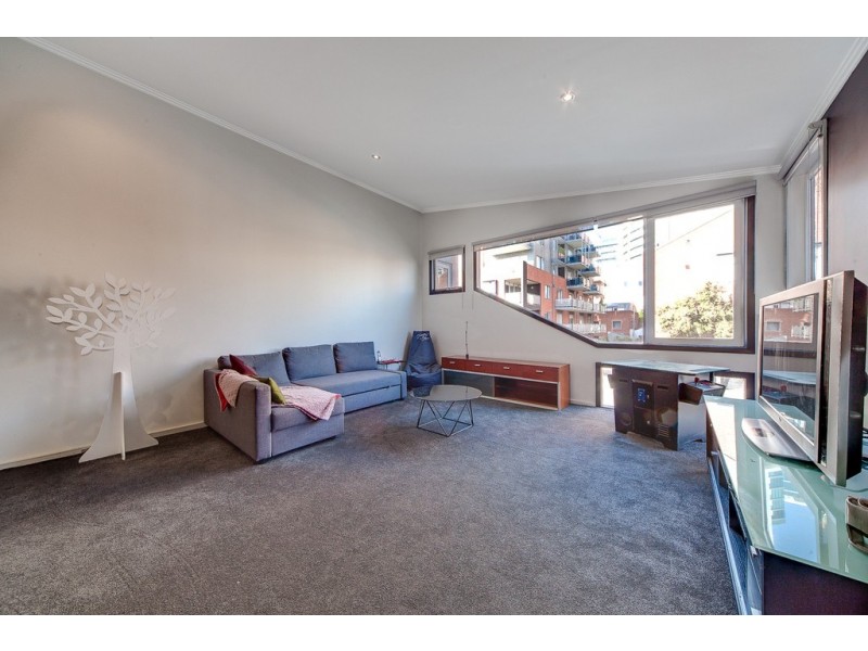 49/15 Beach Street, Port Melbourne VIC 3207