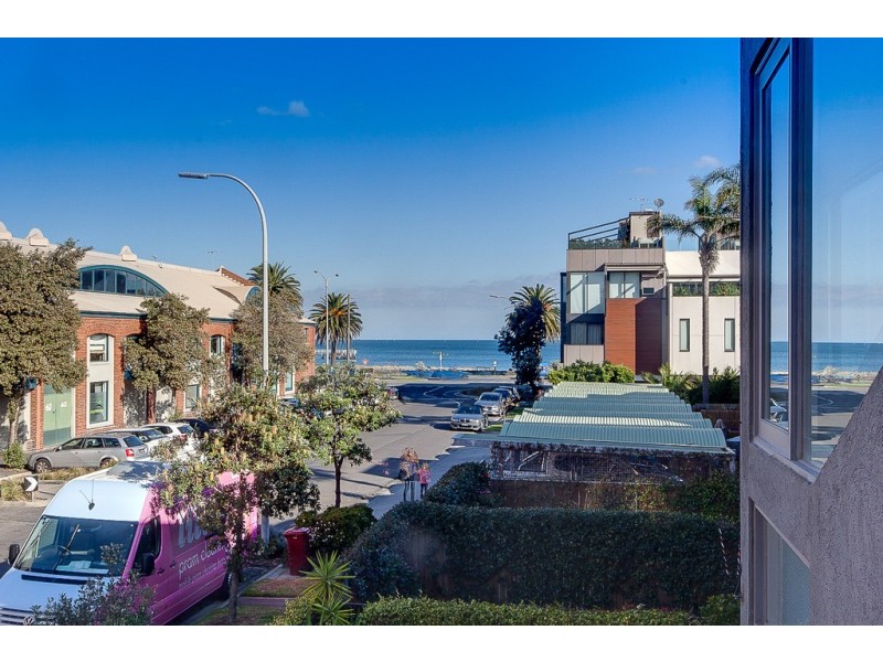 49/15 Beach Street, Port Melbourne VIC 3207